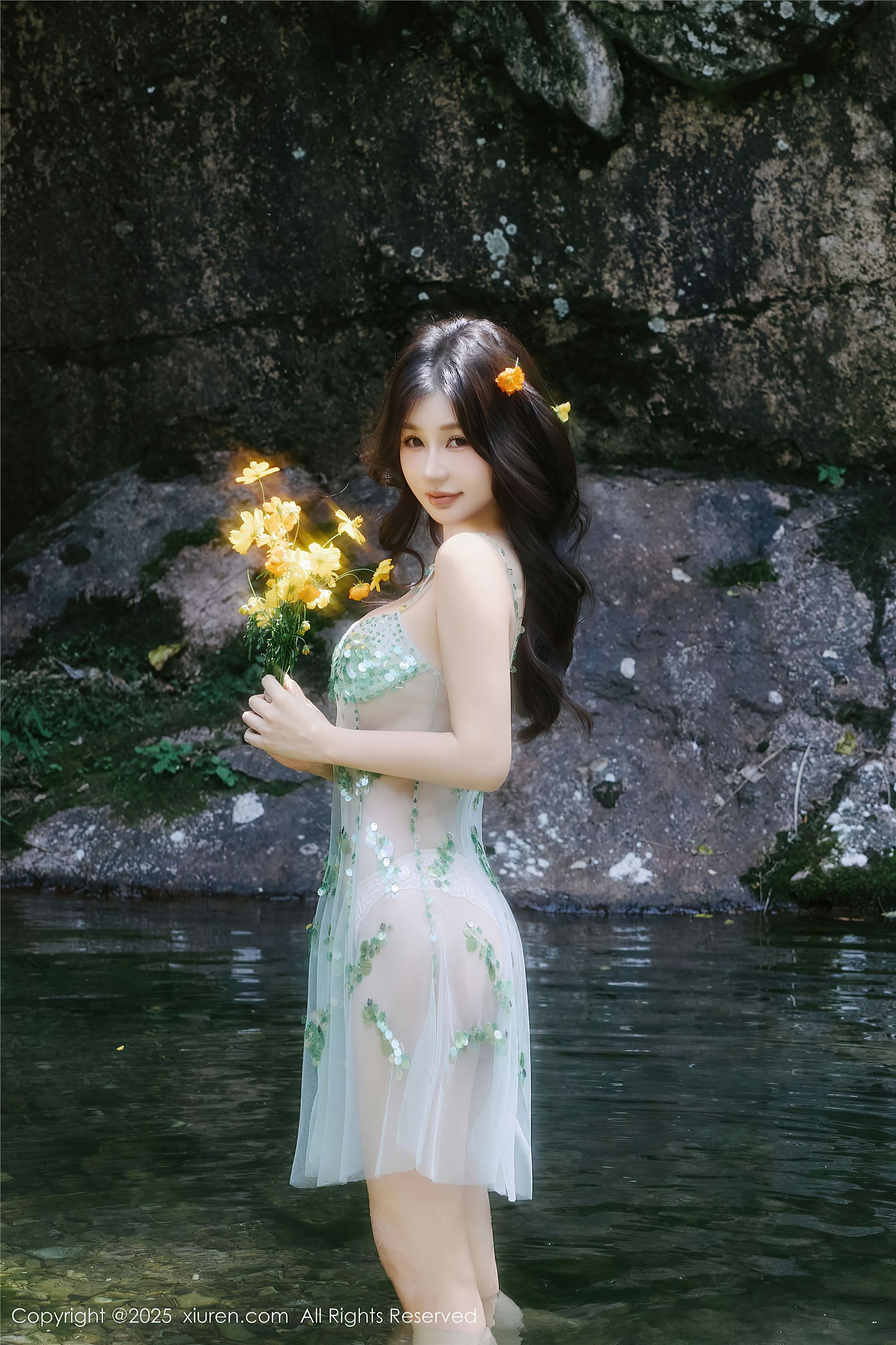 Xiuren秀人网 2025.09.11 NO.10756 尹甜甜sunny